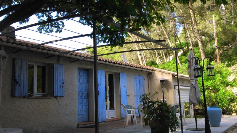 Pergola en fer forgé à Roquevaire