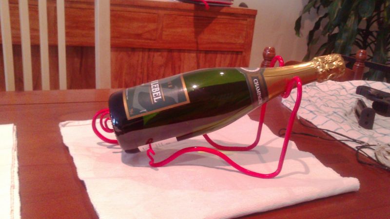 Support de bouteilles en fer forgé