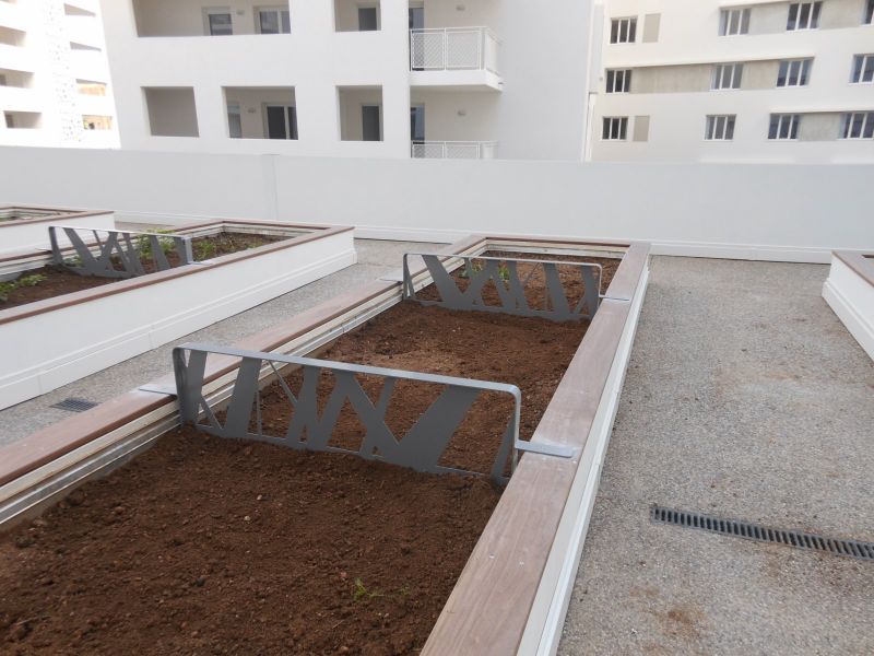 Séparatifs de jardinière découpés au laser à Marseille 13002.