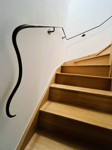 Rampe d’escalier en fer forgé sur mesure à Marseille 
