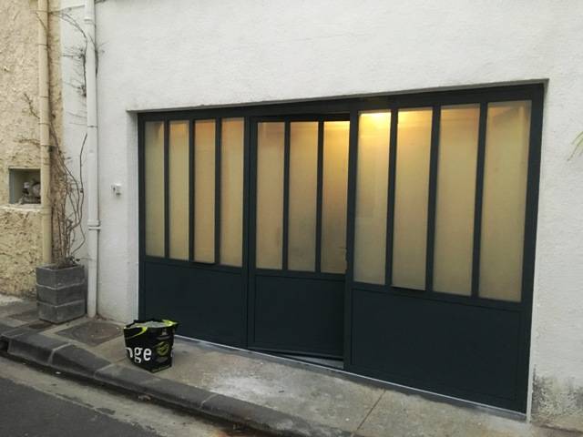 Devanture vitrée sur mesure à Marseille