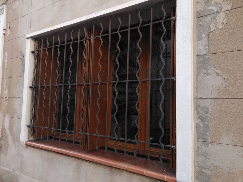 Volets en acier sur mesure à Marseille