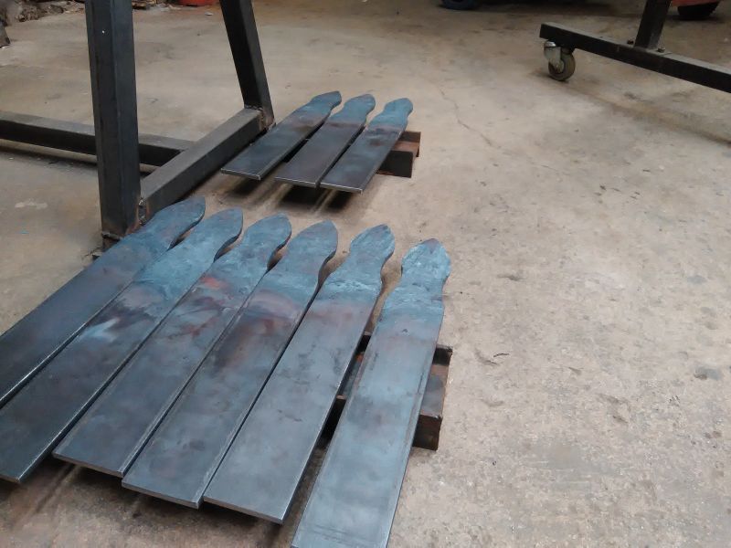 Pentures de volets en fer forgé