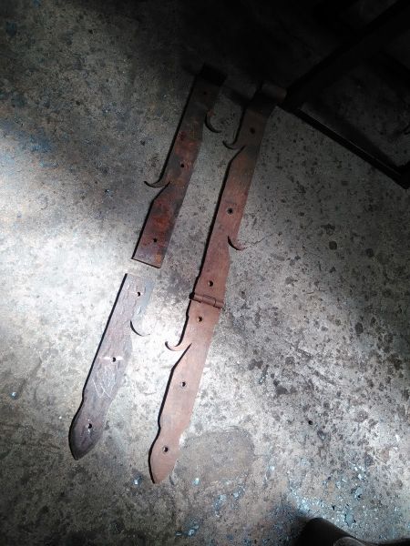 Les pentures d'origine