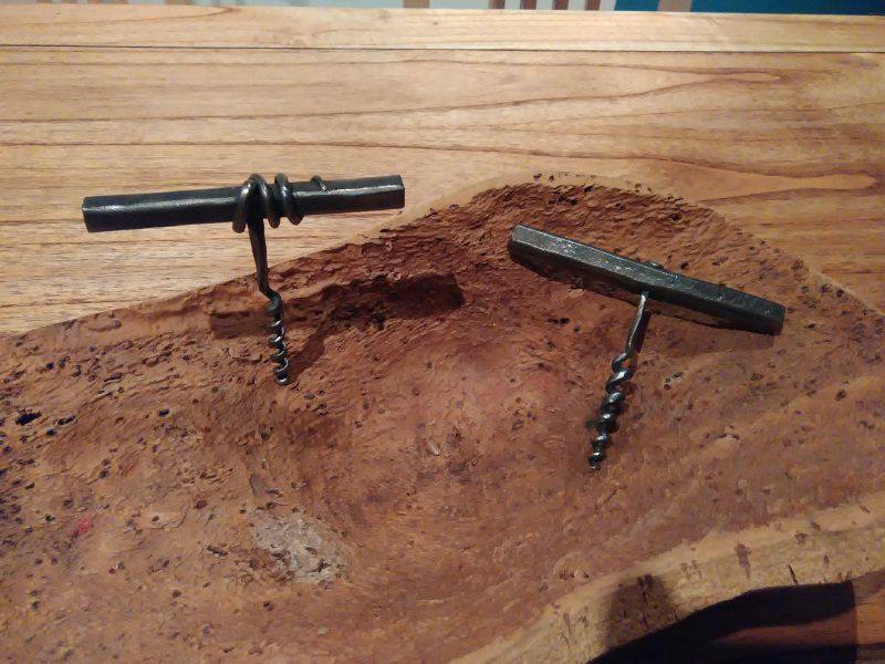 Tire-bouchons en fer forgé