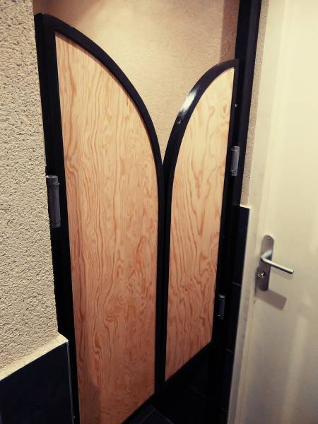 Porte Saloon sur mesure à Marseille 13006