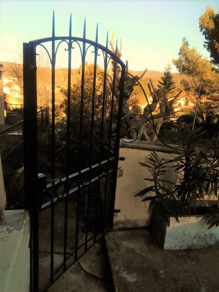 Portail en fer forgé sur mesure