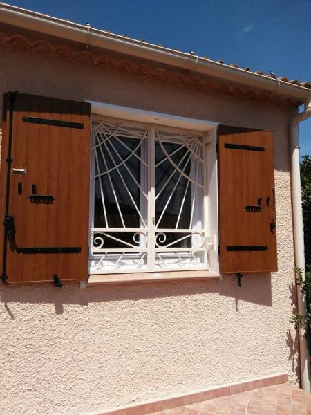 Grilles de défense en fer forgé à Aix en Provence