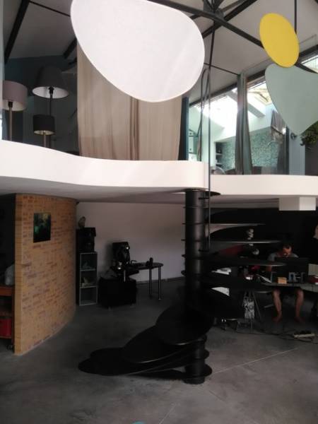 Escalier designé en fer forgé