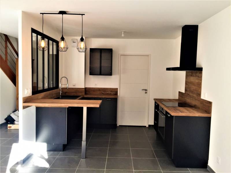 Verrière sur mesure à Sauset les pins