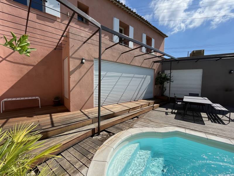 Création d’une pergola sur mesure aux Pennes Mirabeau