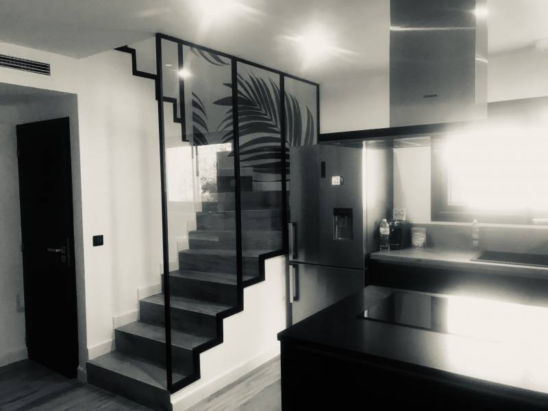 Création d'une verrière d'escalier sur-mesure à Allauch